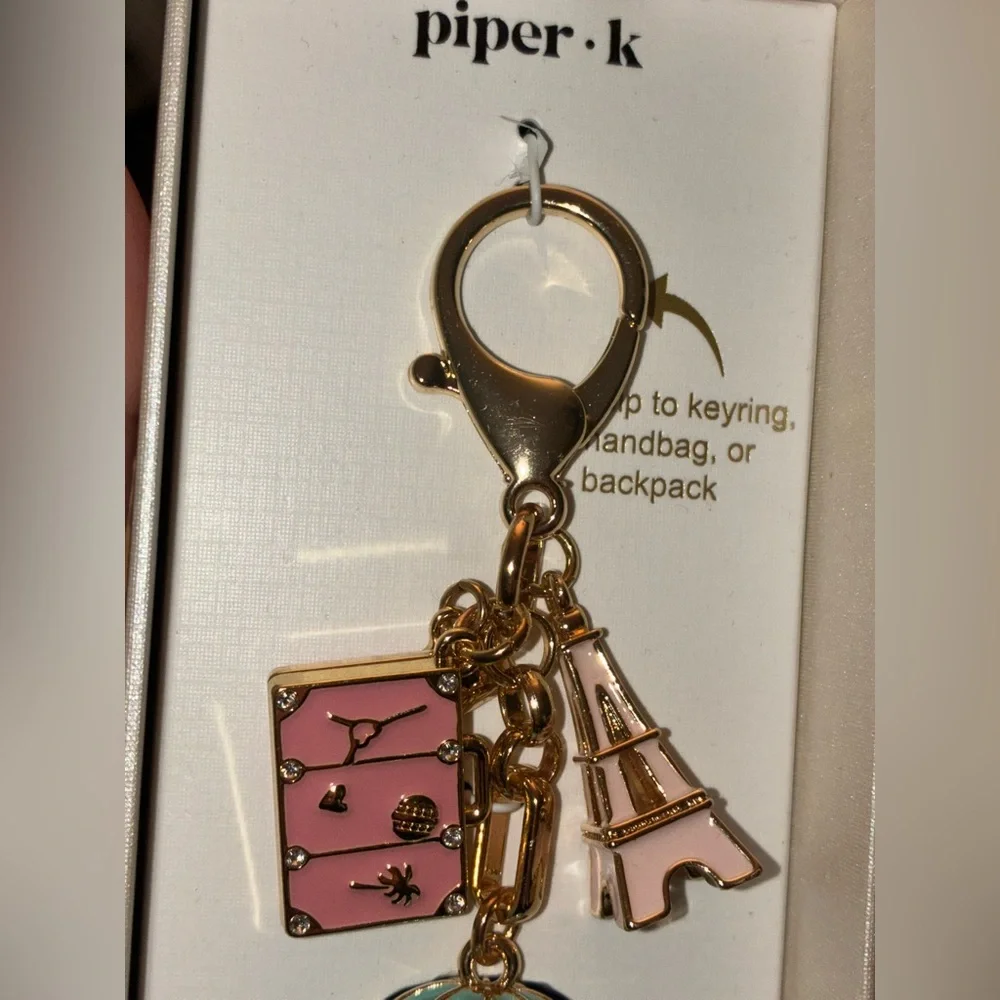PIPER K Parisian Eiffel Tower Hot Air Balloon Travel Bag Charm Keychain NEW NWT